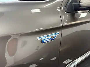 Used 2019 Mitsubishi Outlander Twinmotor Brown - Interior and Exterior details 19