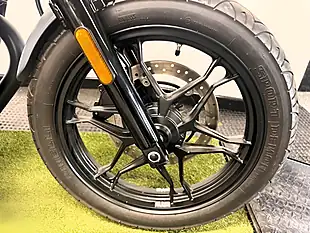 Used 2019 Moto Guzzi V7 Iii Stone Stone Grey - Interior and Exterior details 17