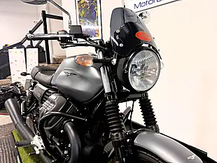 Used 2019 Moto Guzzi V7 Iii Stone Stone Grey - Interior and Exterior details 19