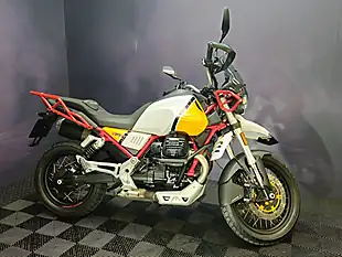 Used 2019 Moto Guzzi V85 Tt Yellow - Interior and Exterior details 20