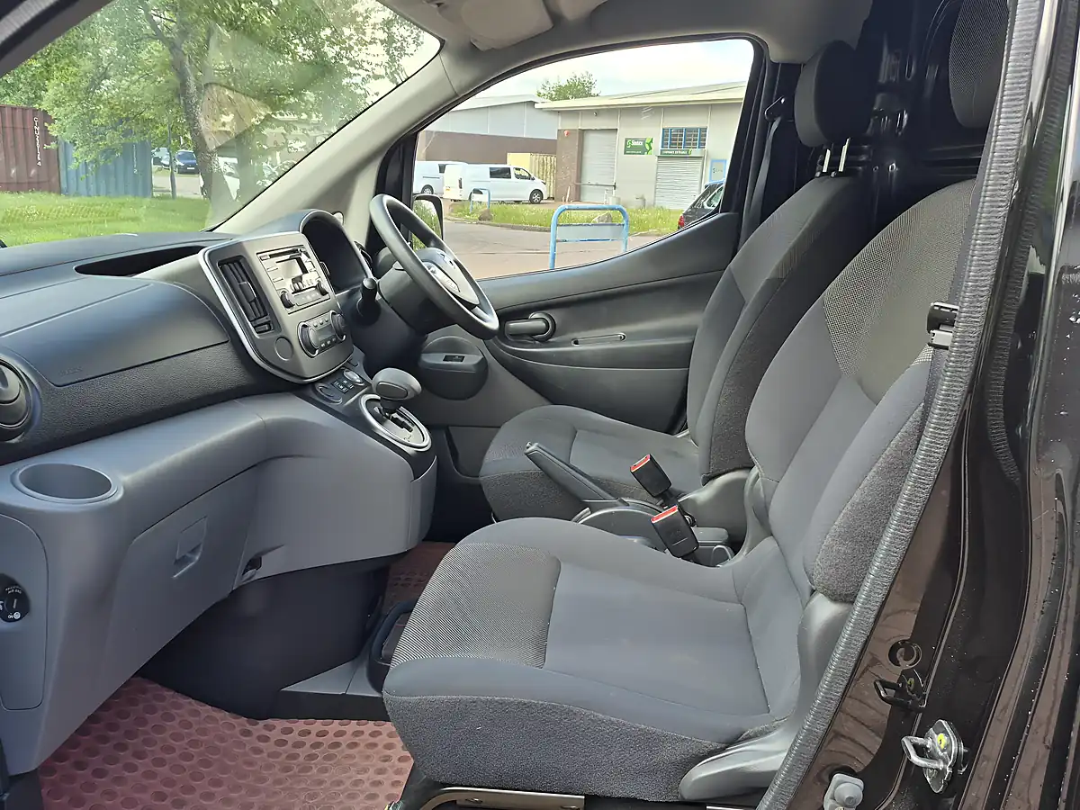 Used 2019 Nissan e-NV200 Acenta Black - Interior and Exterior details 10