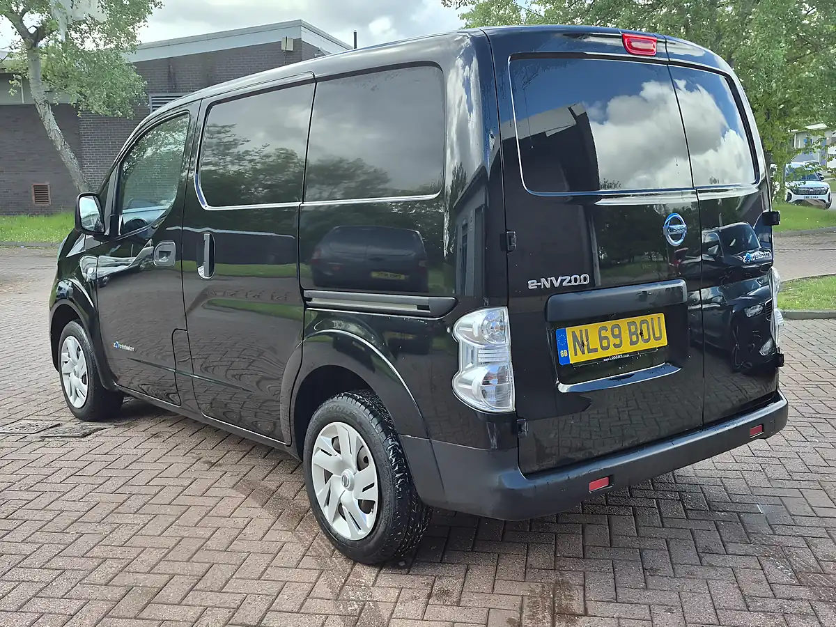 Used 2019 Nissan e-NV200 Acenta Black - Interior and Exterior details 6