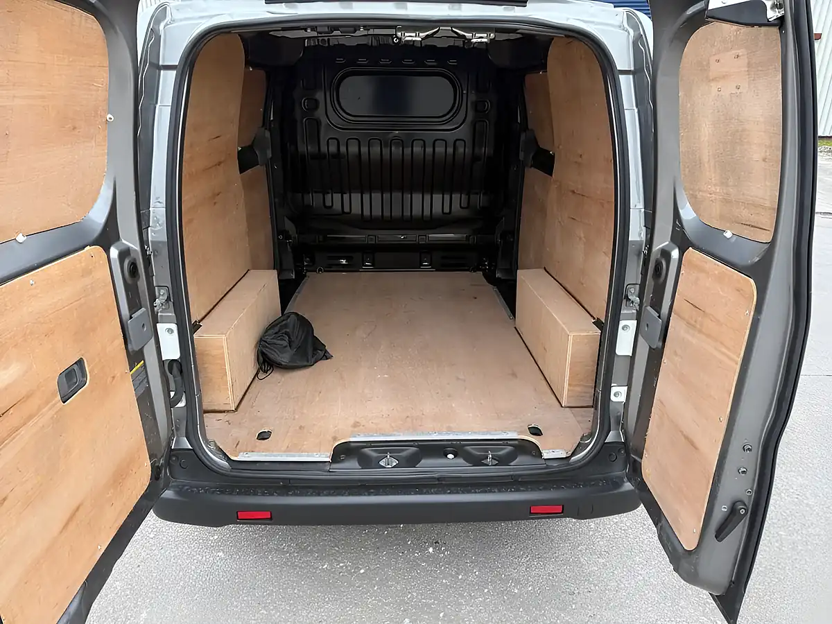 Used 2019 Nissan E-Nv200 Acenta Grey - Interior and Exterior details 7