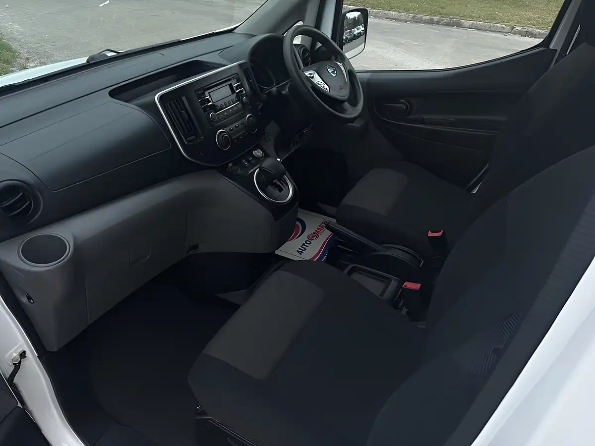 Used 2019 Nissan E-NV200 Acenta White - Interior and Exterior details 18