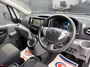 Used 2019 Nissan e-NV200 Tekna Silver - Interior and Exterior details 13