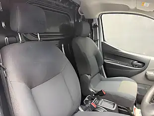 Used 2019 Nissan e-NV200 Tekna Silver - Interior and Exterior details 14