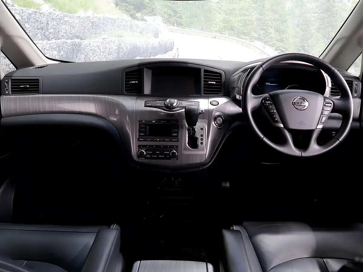 Used 2019 Nissan Elgrand Rider Autec Edition Black - Interior and Exterior details 12