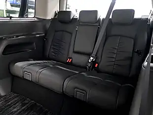 Used 2019 Nissan Elgrand Rider Autec Edition Black - Interior and Exterior details 19