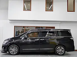 Used 2019 Nissan Elgrand Rider Autec Edition Black - Interior and Exterior details 7