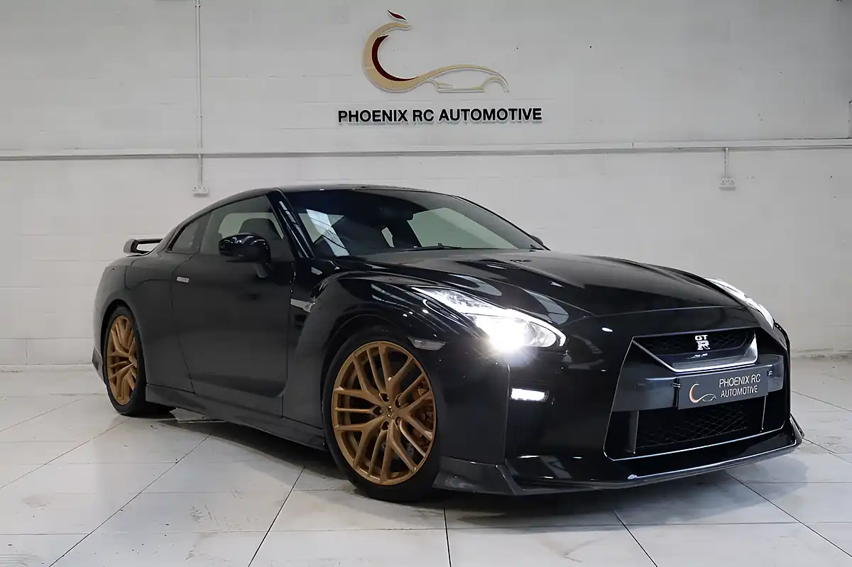 Used 2019 Nissan GT-R Recaro Black - Front View