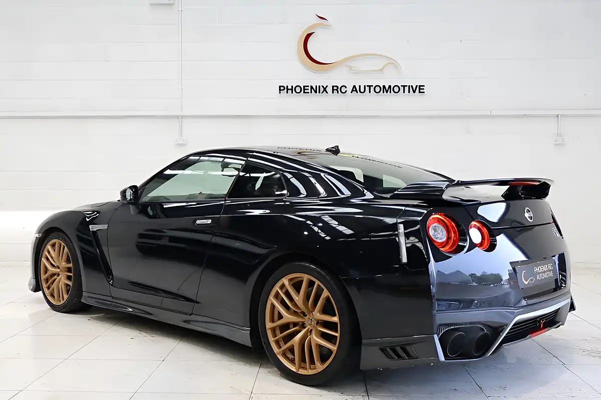 Used 2019 Nissan GT-R Recaro Black - Interior and Exterior details 5