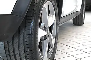 Used 2019 Nissan Juke Acenta Arctic White - Interior and Exterior details 16