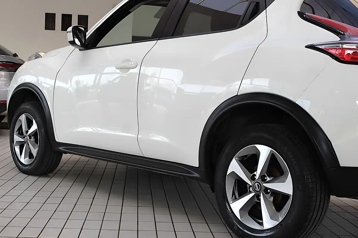 Used 2019 Nissan Juke Acenta Arctic White - Interior and Exterior details 20