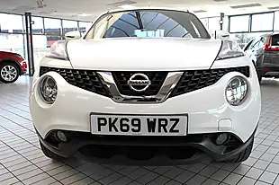 Used 2019 Nissan Juke Acenta Arctic White - Interior and Exterior details 8