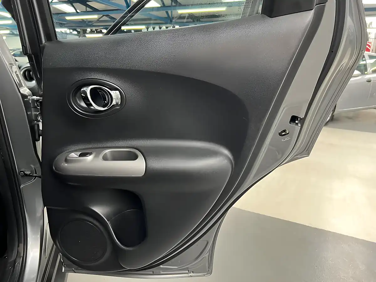 Used 2019 Nissan Juke Acenta Grey - Interior and Exterior details 12