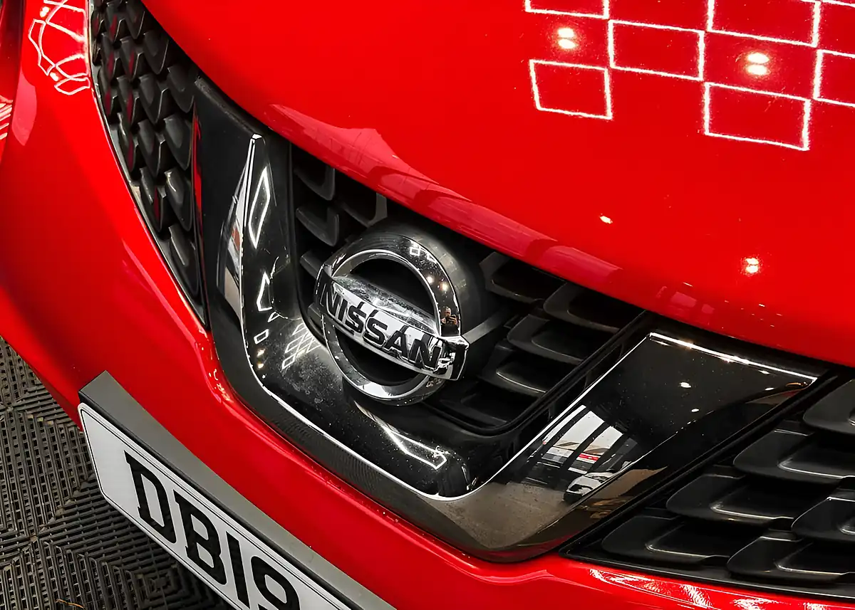 Used 2019 Nissan Juke Acenta Red - Interior and Exterior details 11