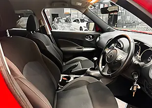 Used 2019 Nissan Juke Acenta Red - Interior and Exterior details 12