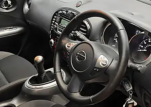 Used 2019 Nissan Juke Acenta Red - Interior and Exterior details 13