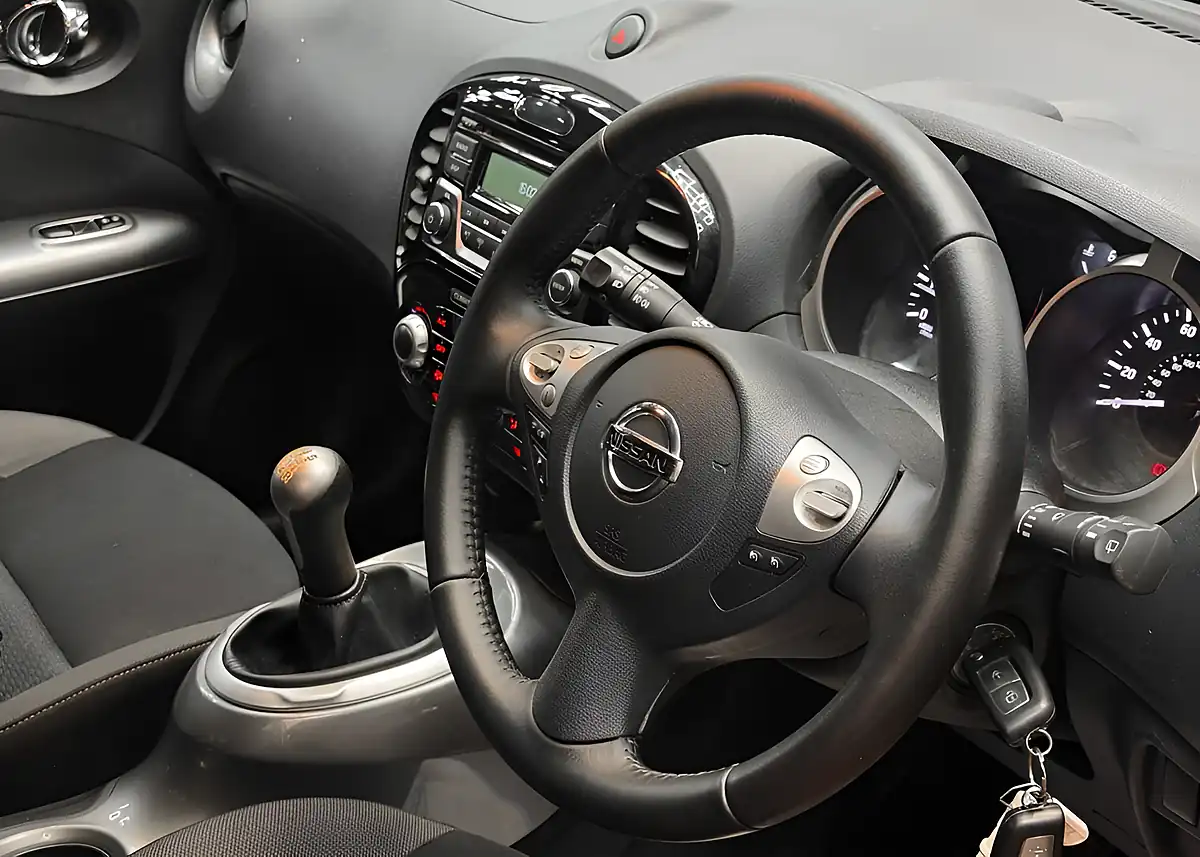 Used 2019 Nissan Juke Acenta Red - Interior and Exterior details 13