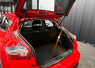 Used 2019 Nissan Juke Acenta Red - Interior and Exterior details 17