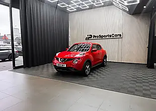 Used 2019 Nissan Juke Acenta Red - Interior and Exterior details 5