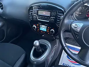 Used 2019 Nissan Juke Acenta White - Interior and Exterior details 13