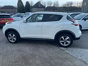 Used 2019 Nissan Juke Acenta White - Interior and Exterior details 5
