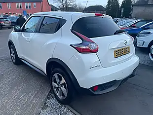 Used 2019 Nissan Juke Acenta White - Interior and Exterior details 6