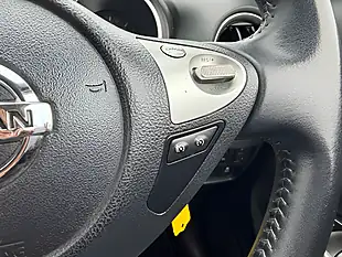 Used 2019 Nissan Juke Acenta White - Interior and Exterior details 14