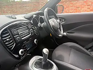 Used 2019 Nissan Juke Acenta White - Interior and Exterior details 15