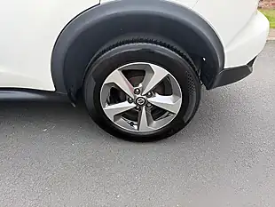 Used 2019 Nissan Juke Acenta White - Interior and Exterior details 19