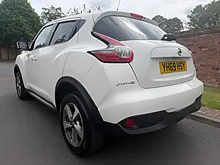 Used 2019 Nissan Juke Acenta White - Interior and Exterior details 5