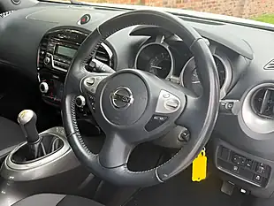 Used 2019 Nissan Juke Acenta White - Interior and Exterior details 6