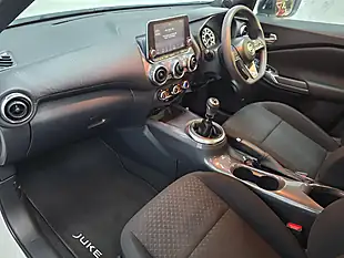 Used 2019 Nissan Juke Acenta White - Interior and Exterior details 13