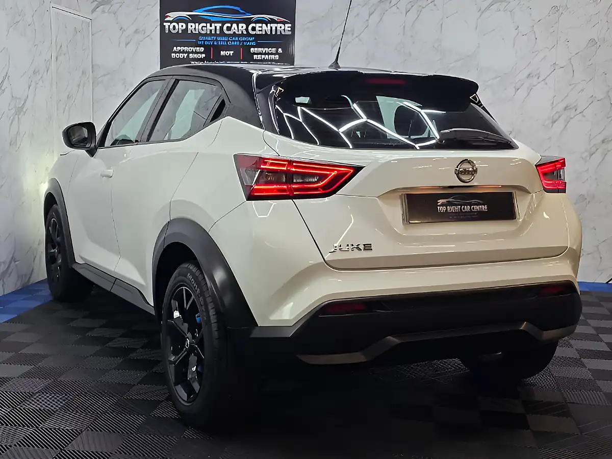 Used 2019 Nissan Juke Acenta White - Interior and Exterior details 6