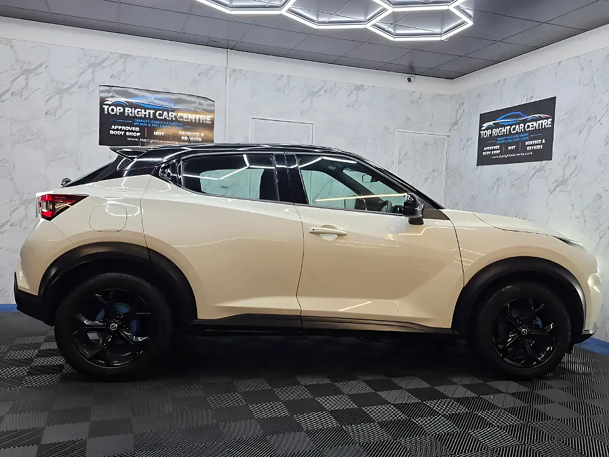 Used 2019 Nissan Juke Acenta White - Interior and Exterior details 7