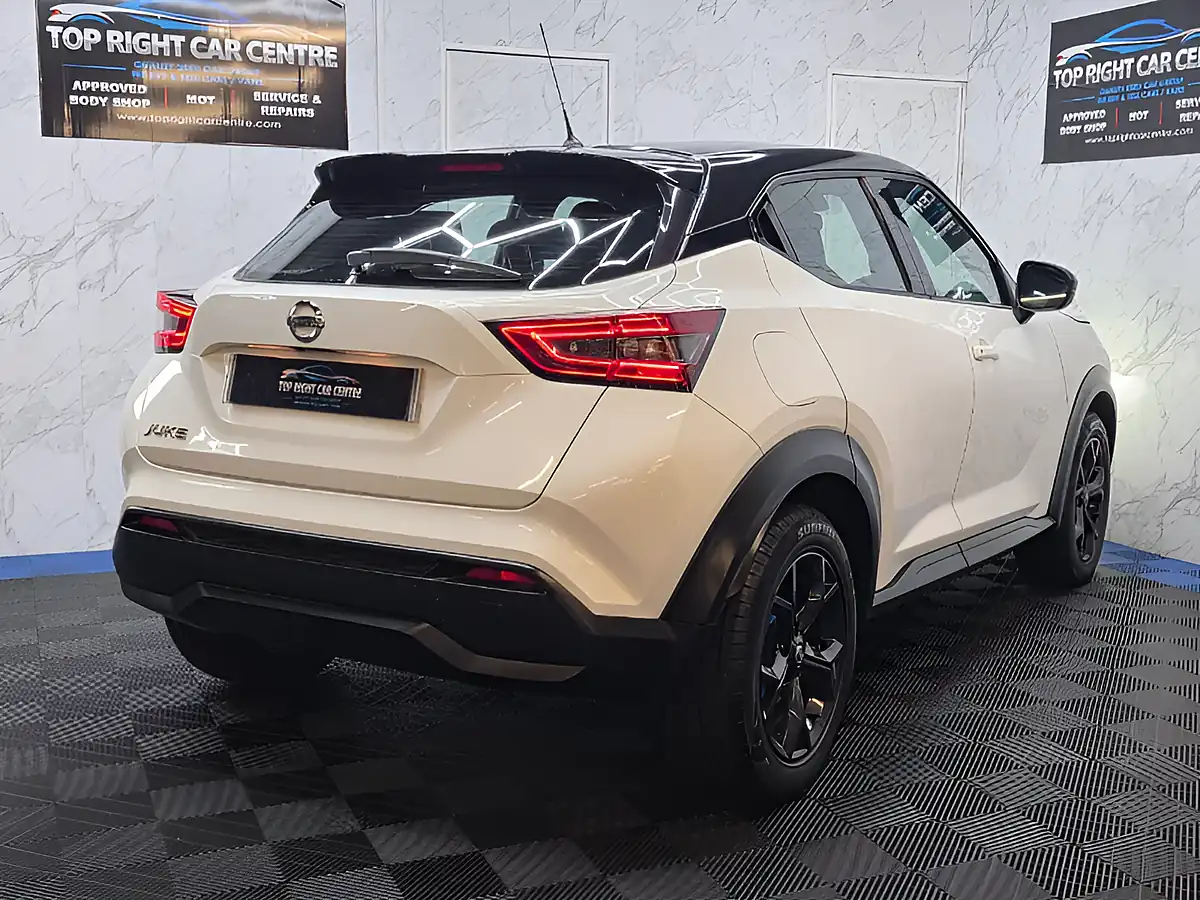 Used 2019 Nissan Juke Acenta White - Interior and Exterior details 8
