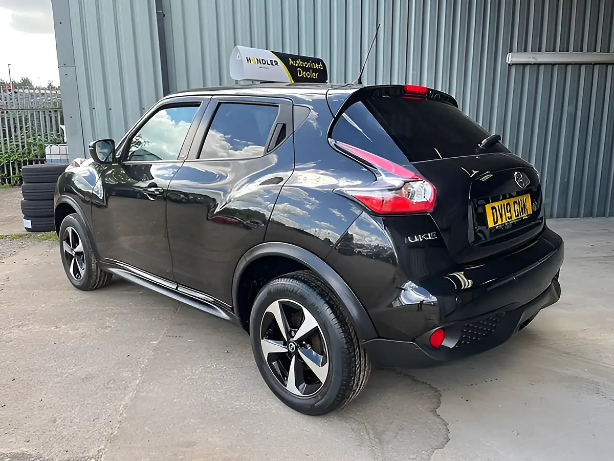 Used 2019 Nissan Juke Bose Personal Edition Black - Interior and Exterior details 7