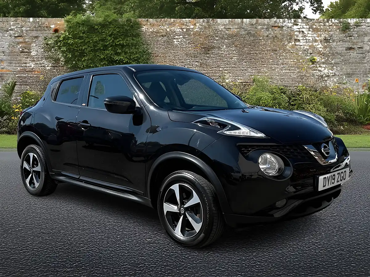Used 2019 Nissan Juke Bose Personal Edition Black - Front View