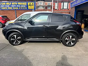 Used 2019 Nissan Juke Bose Personal Edition Black - Interior and Exterior details 7