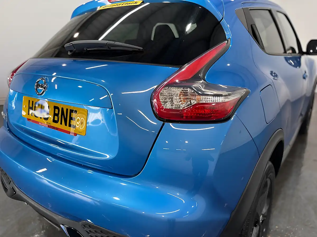 Used 2019 Nissan Juke Bose Personal Edition Blue - Interior and Exterior details 12