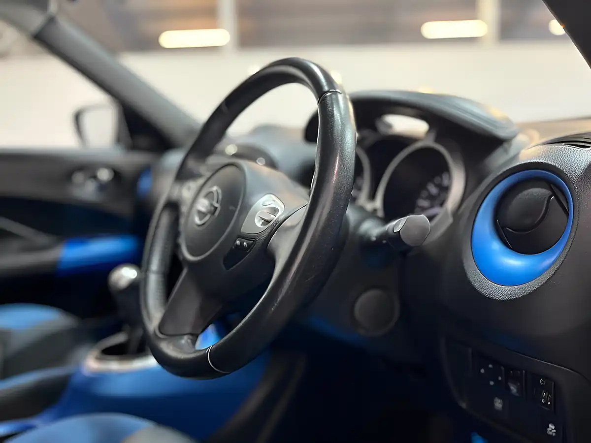 Used 2019 Nissan Juke Bose Personal Edition Blue - Interior and Exterior details 17