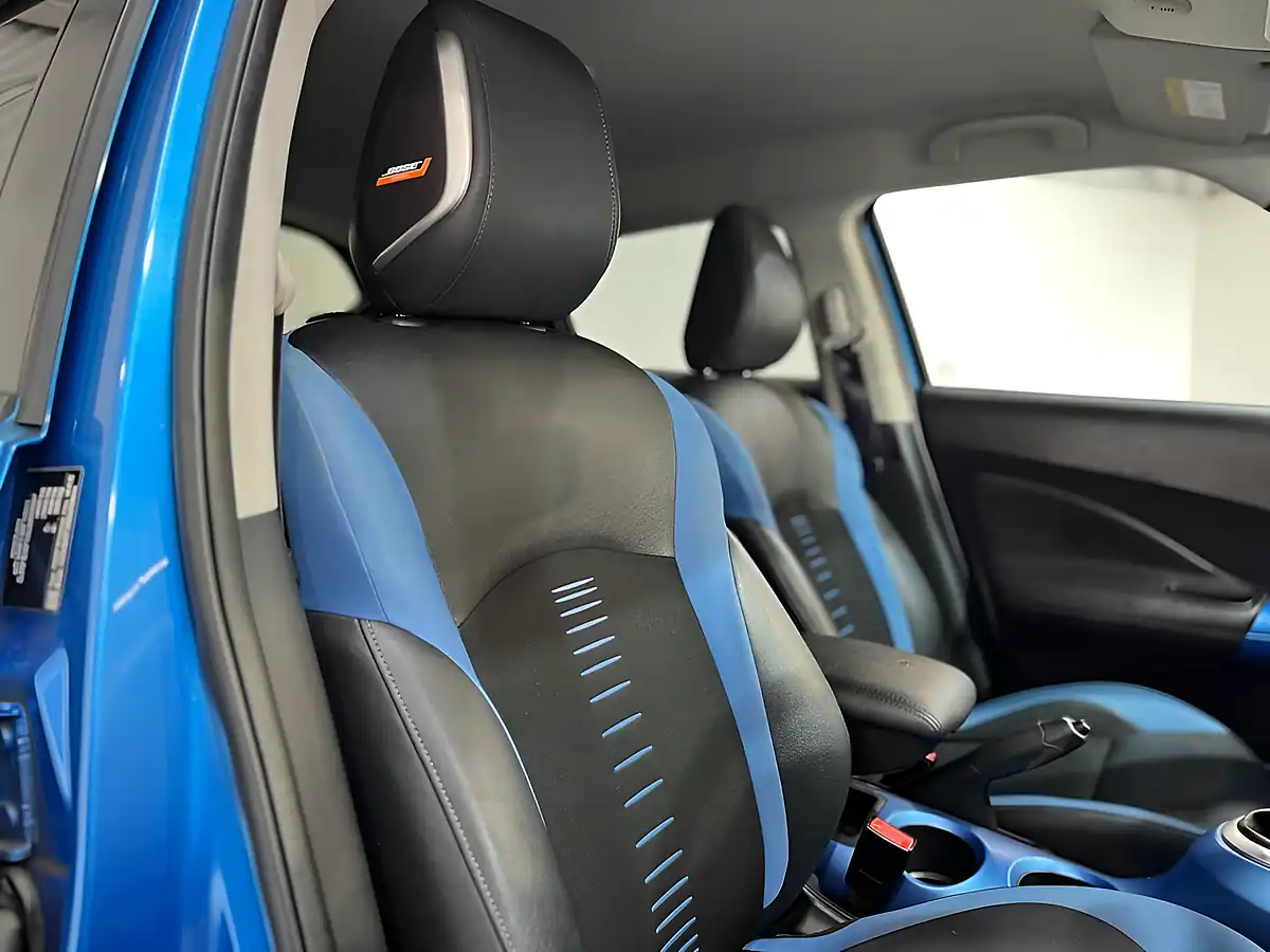 Used 2019 Nissan Juke Bose Personal Edition Blue - Interior and Exterior details 19