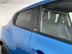 Used 2019 Nissan Juke Bose Personal Edition Blue - Interior and Exterior details 7