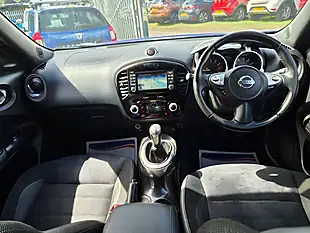 Used 2019 Nissan Juke Bose Personal Edition Blue - Interior and Exterior details 9