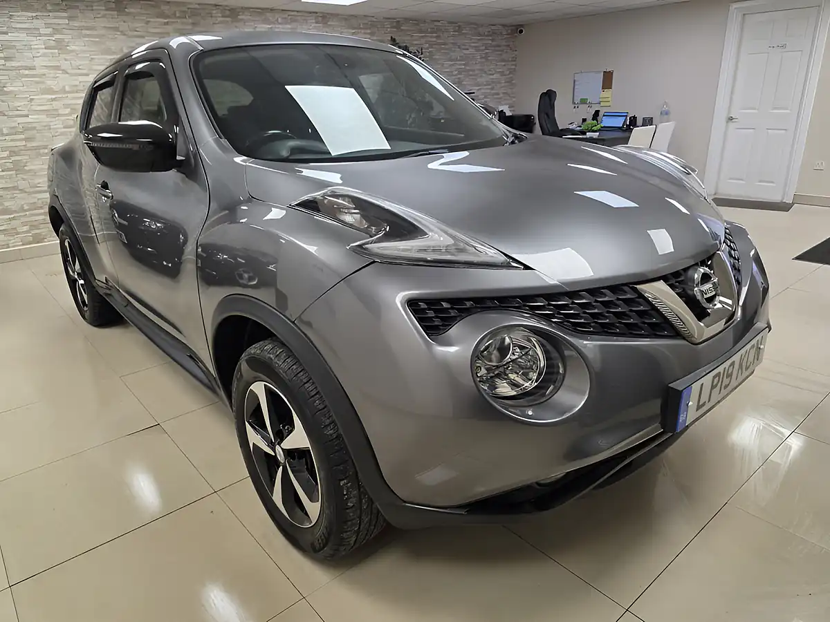 Used 2019 Nissan Juke Bose Personal Edition Grey - Front View