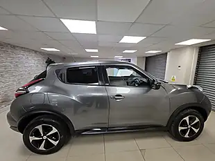 Used 2019 Nissan Juke Bose Personal Edition Grey - Interior and Exterior details 7