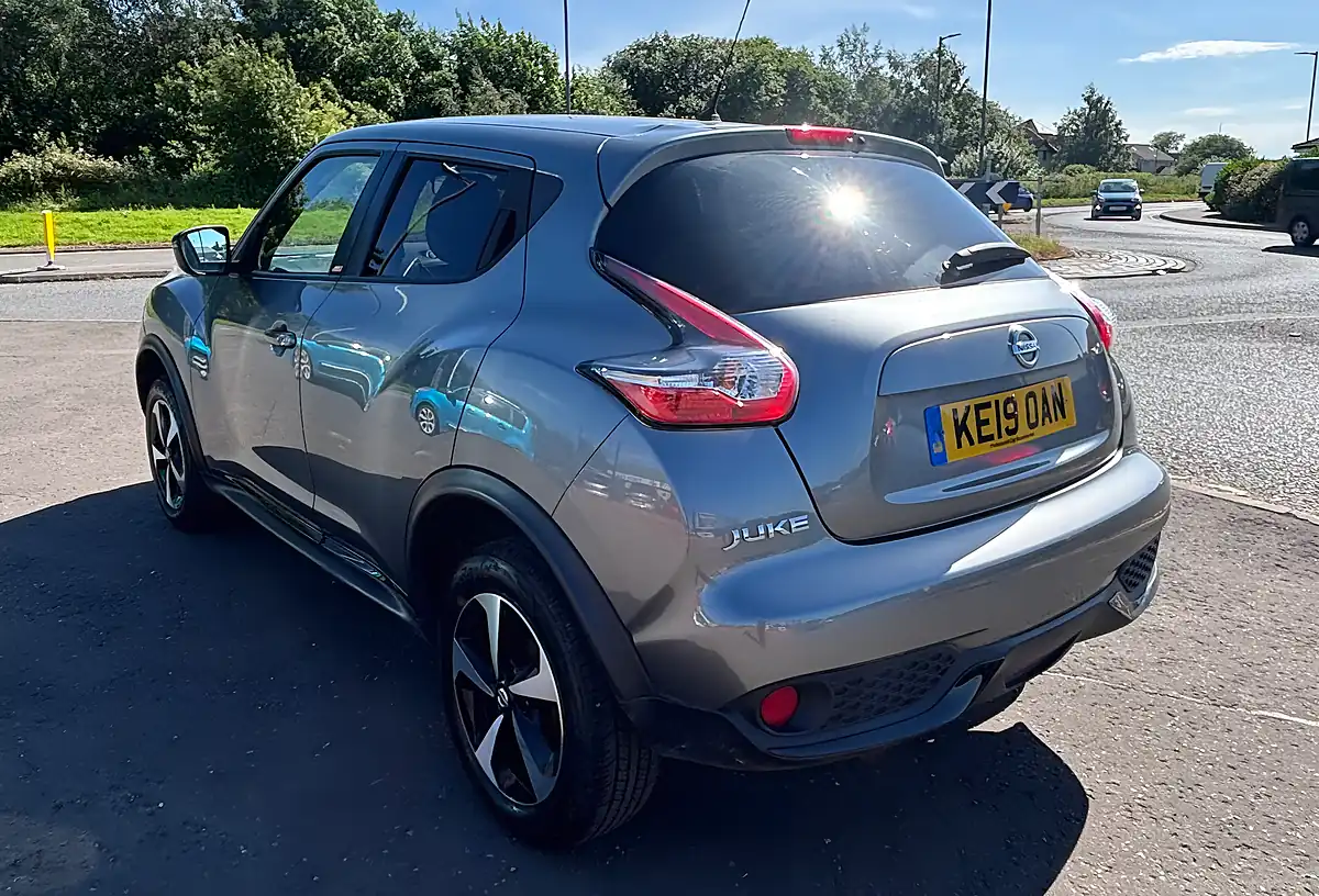 Used 2019 Nissan Juke Bose Personal Edition Grey - Interior and Exterior details 3