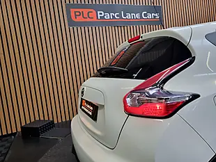 Used 2019 Nissan Juke Bose Personal Edition White - Interior and Exterior details 11