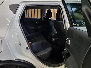 Used 2019 Nissan Juke Bose Personal Edition White - Interior and Exterior details 17